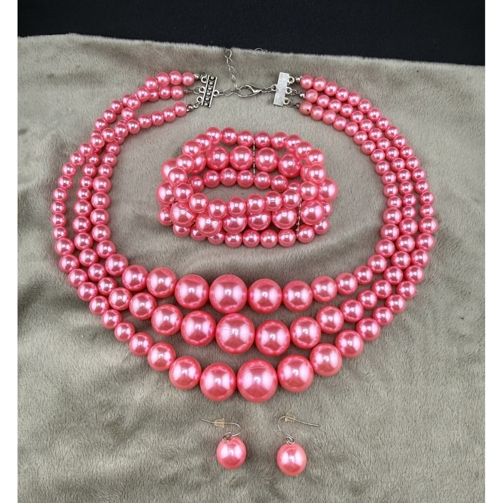 Vintage Beaded Jewelry Set Pink Multi-strand Necklace Bracelet Earrings READ‎
